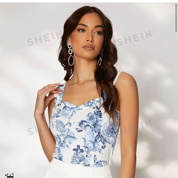 SHEIN Tops - Blue and white floral top